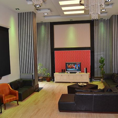 Akademi Butik Otel 阿塔库姆 外观 照片